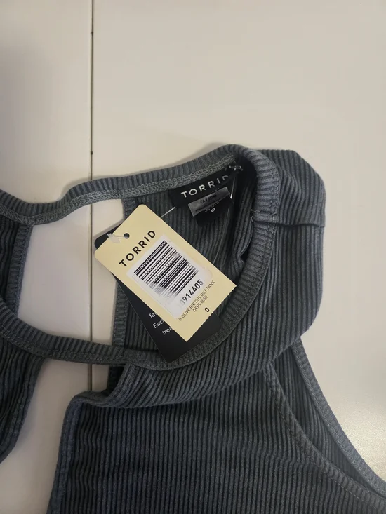 torrid Slate Blue Ribbed Keyhole Tank - Picture 3 of 8